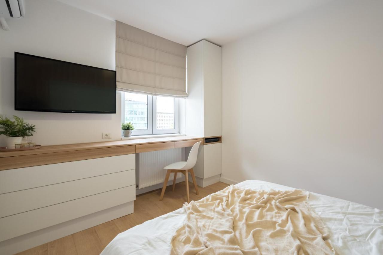 Candy Land Downtown Apartment Bukarest Eksteriør billede